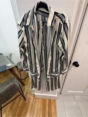 H&M Black and White Striped Skirt with Drawstring Waist
